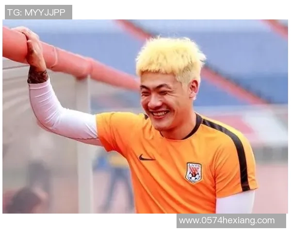 金发闪耀的13号足球明星如何改变比赛格局与球迷心中的传奇地位